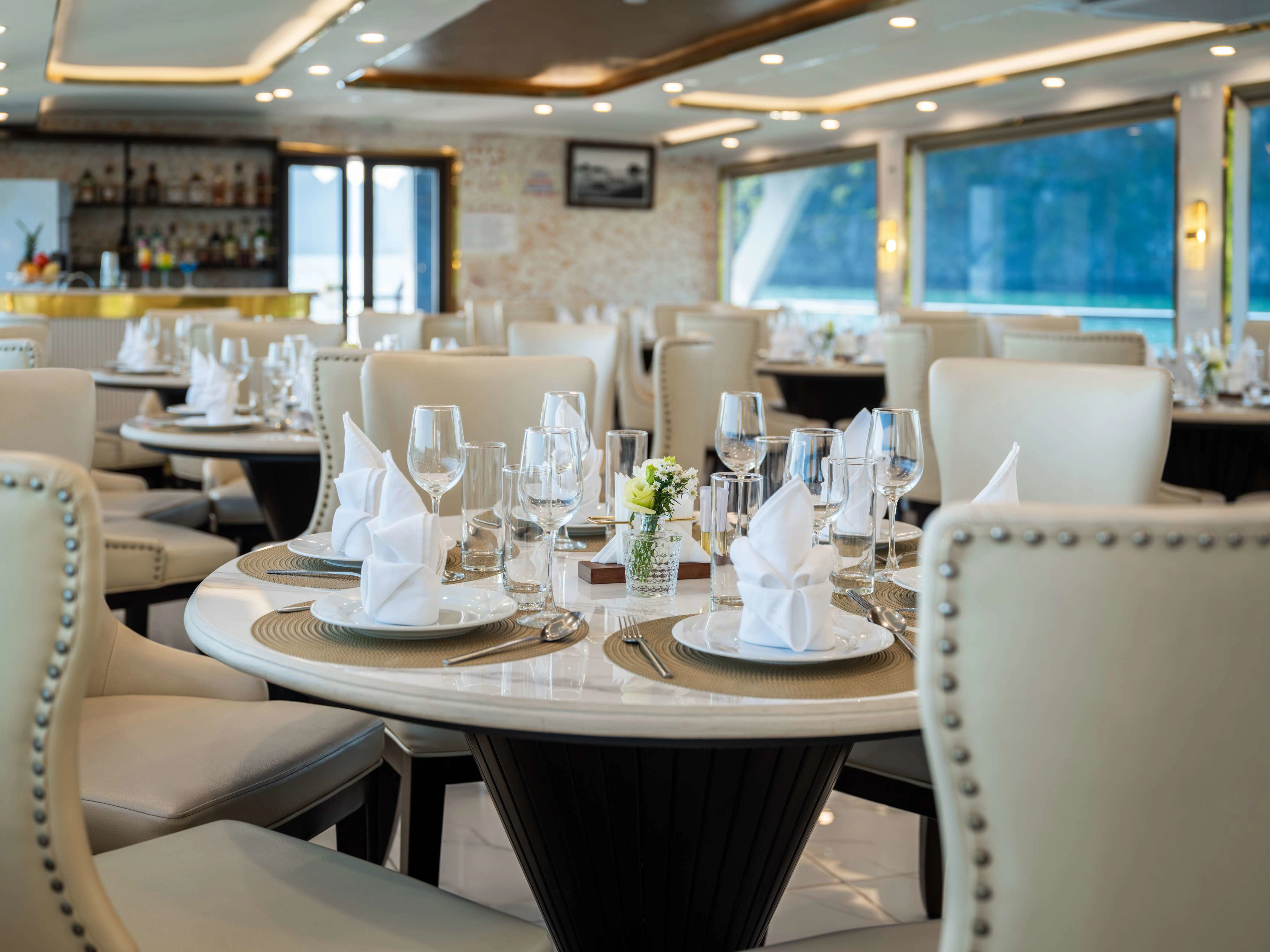 Day Tour | Explore Halong Bay in Dragon King Cruise 99 